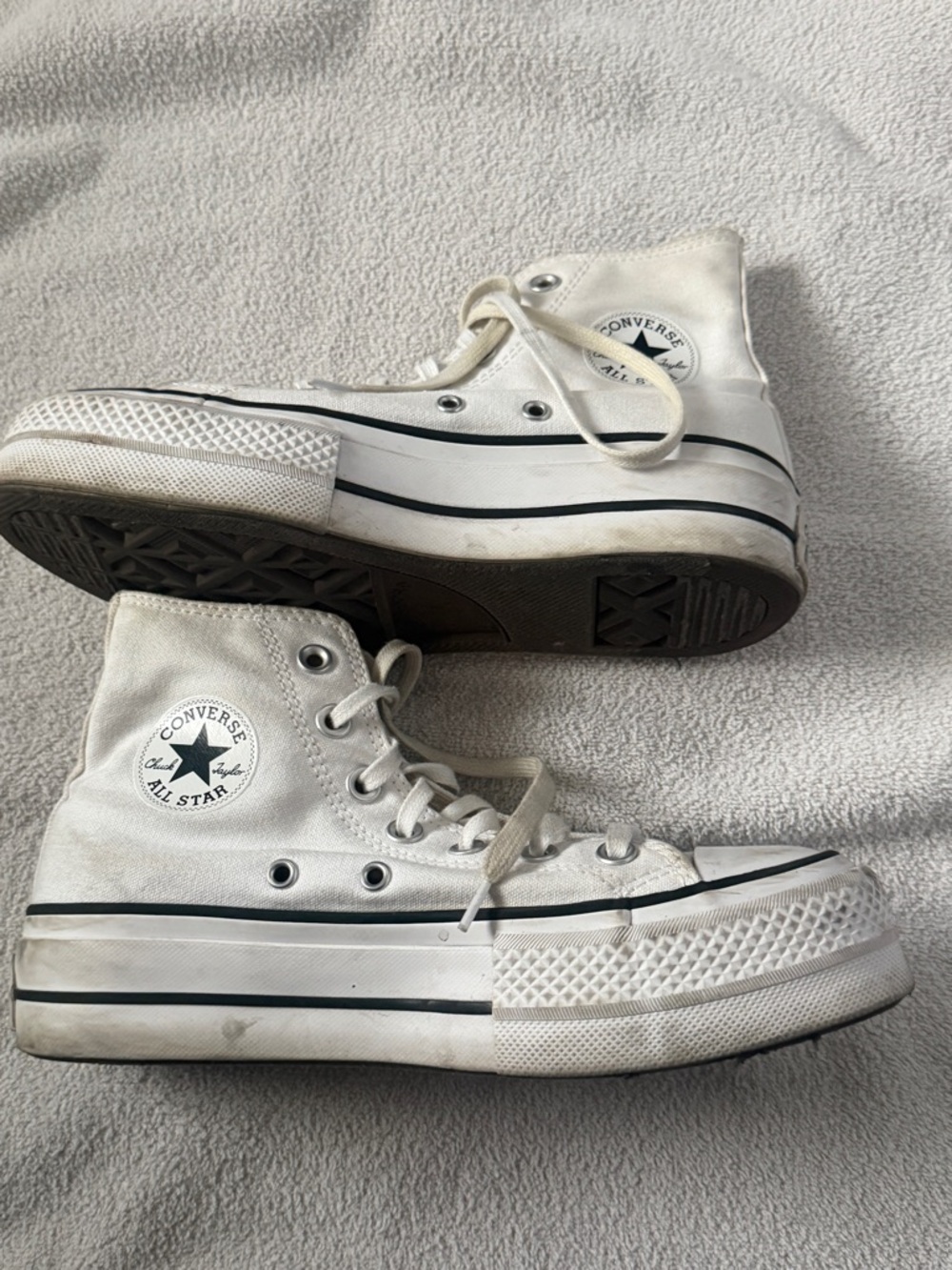 Platform Converse Chuck Taylor All Star High Top Sneakers - White